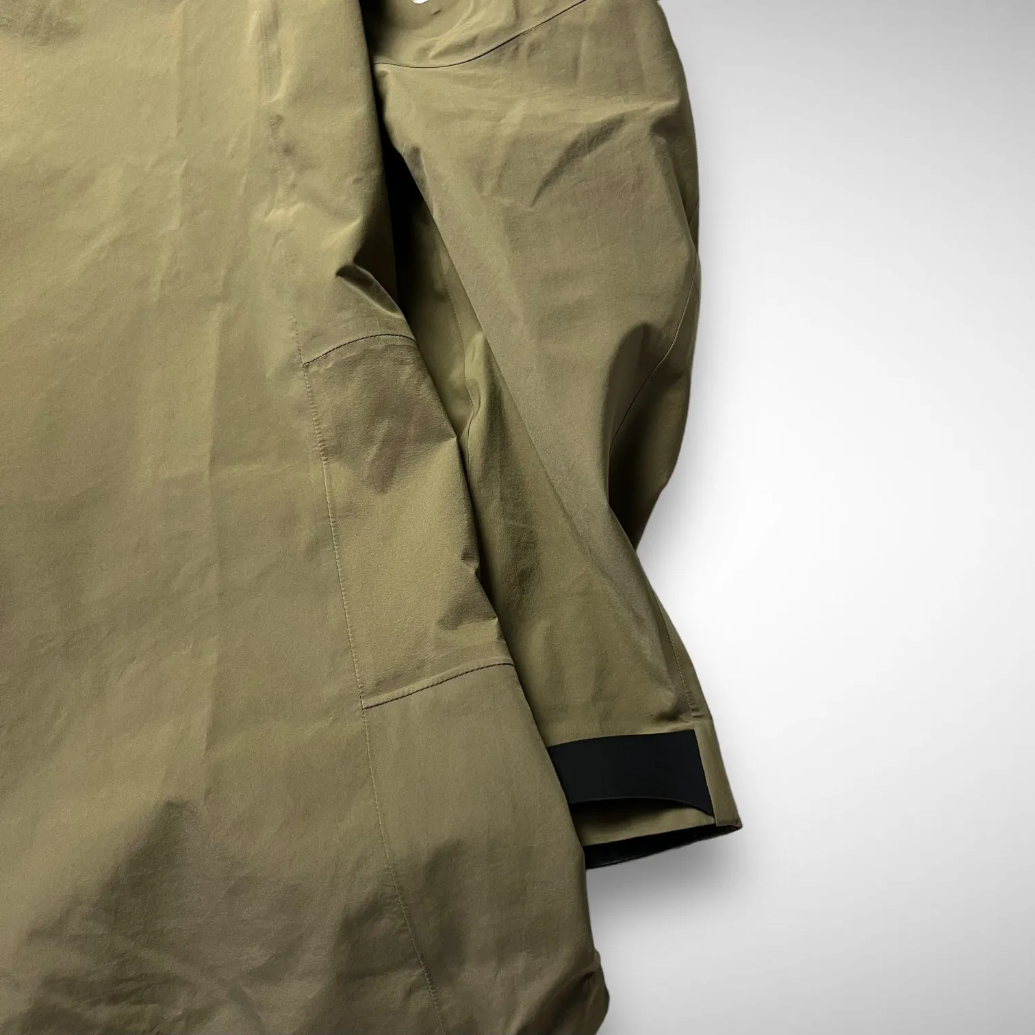 Arc’Teryx LEAF Alpha ‘Crocodile’ Gen2 (2013)