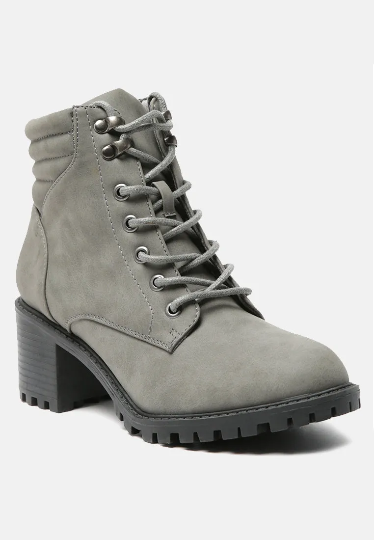 Eternity Cushion Collared Lace-Up Boots In Grey