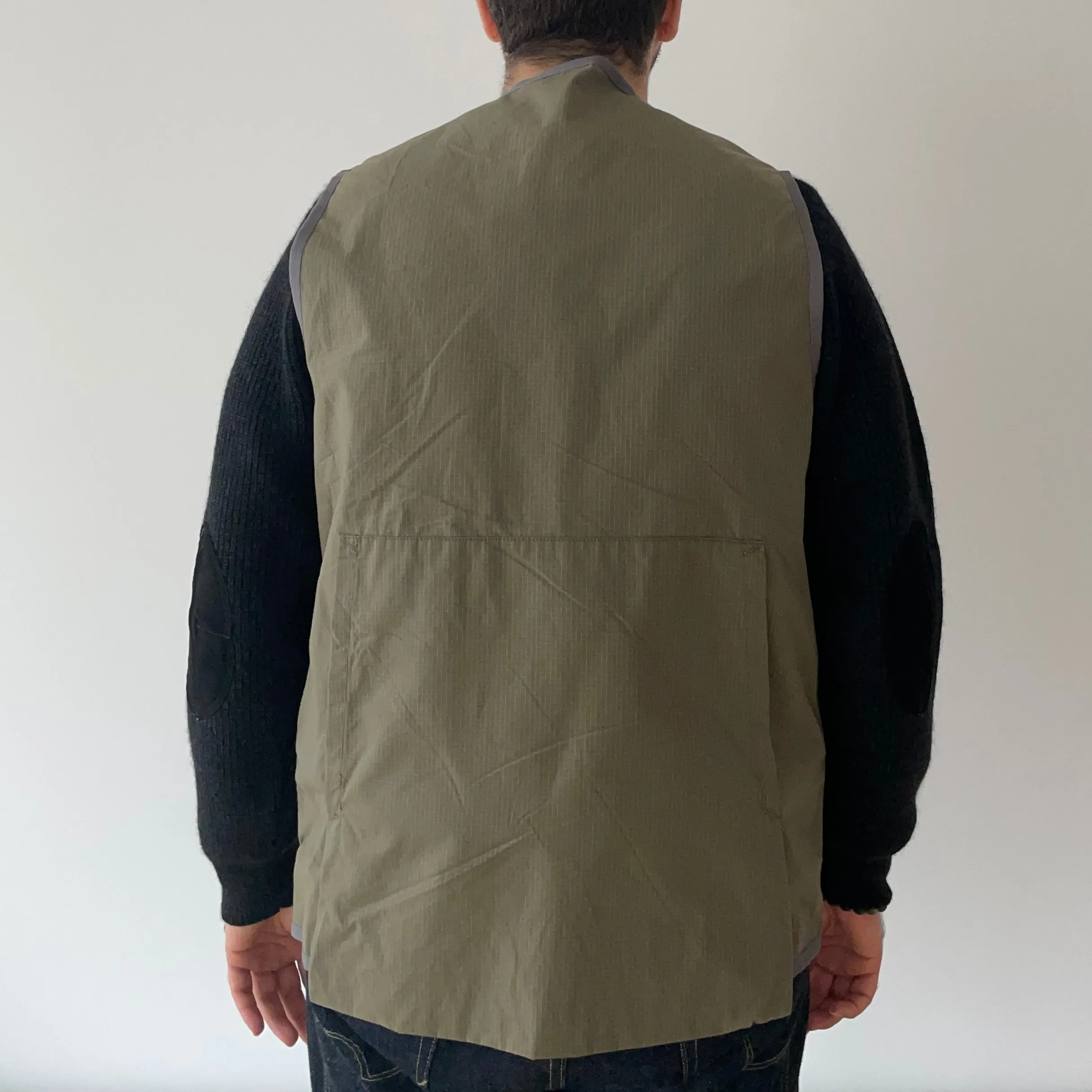 "Bernard III" Cotton Ripstop Vest in Olive Green