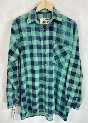 Vintage Retro Green and Navy Blue Flannel Size Large