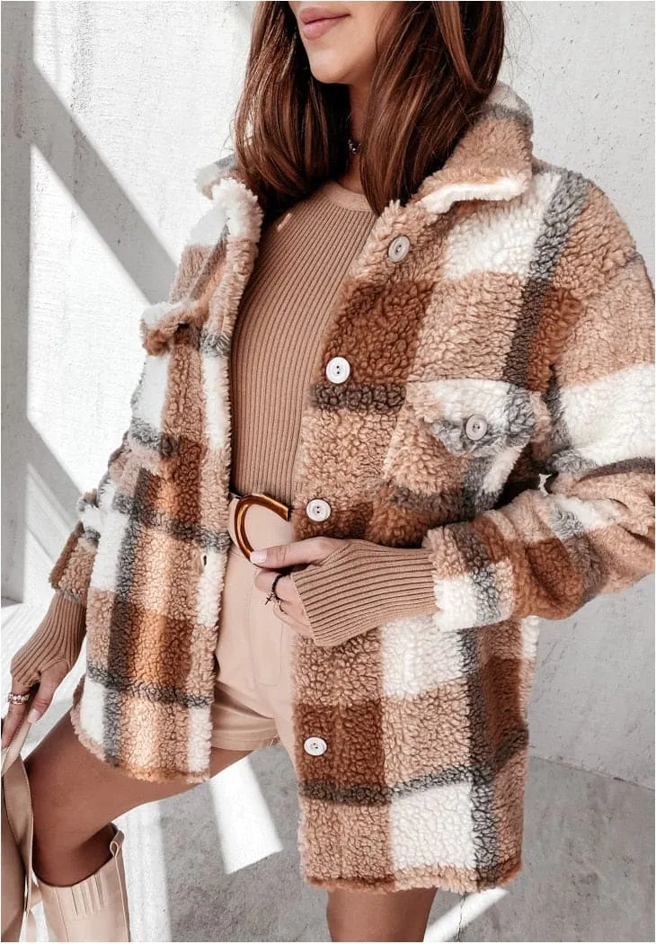 Women Winter Fuzzy Jacket Adults Button-down Long Sleeve Lapel Plaid Jackets with Pockets Warm Soft Stylish Cardigan