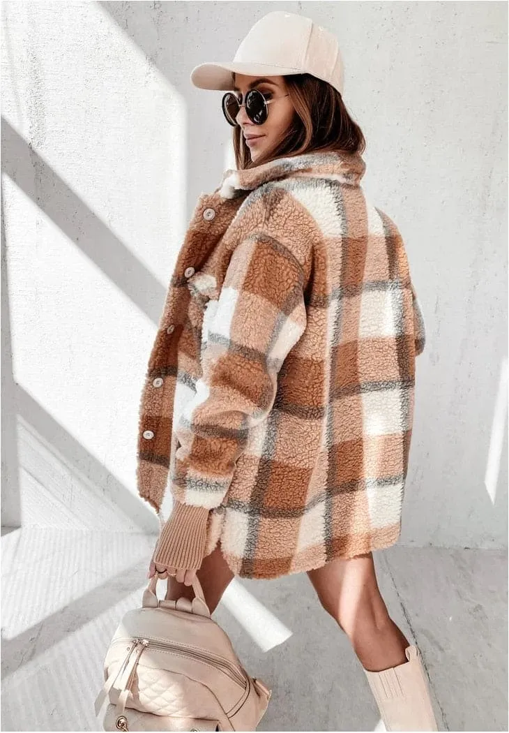 Women Winter Fuzzy Jacket Adults Button-down Long Sleeve Lapel Plaid Jackets with Pockets Warm Soft Stylish Cardigan